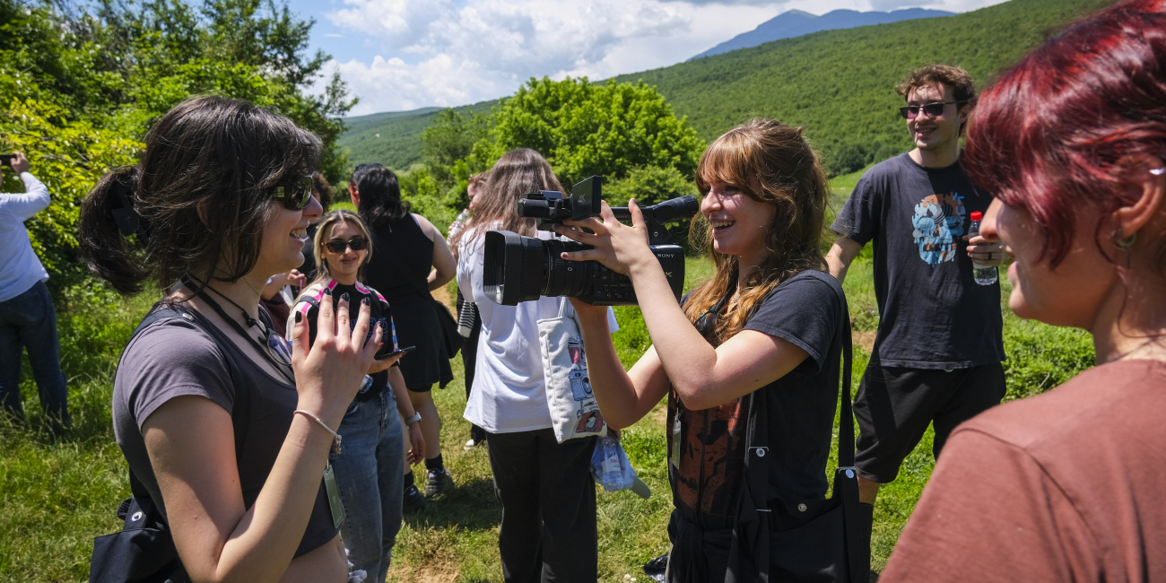 THIRRJE PËR APLIKIM – KAMPI I TRETË NDËRKULTUROR “STORIES WE TELL”